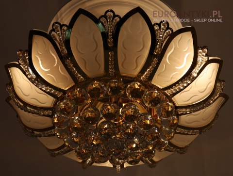 sklep z oświetlenie art deco