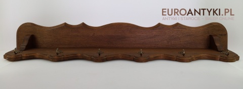 dębowy wieszak do wiejskiej chaty