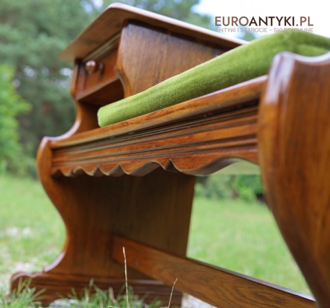 Ławeczka dębowa z szufladą i półką – pomocnik przy zmianie butów, idealna do holu, ganku i korytarza