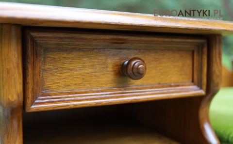 Ławeczka dębowa z szufladą i półką – pomocnik przy zmianie butów, idealna do holu, ganku i korytarza