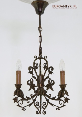 Mały żyrandol w stylu secesyjnym – antyczne oświetlnie stylowe