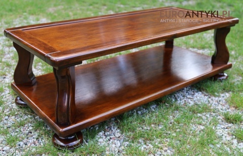 masywny stolik kawowy góralski