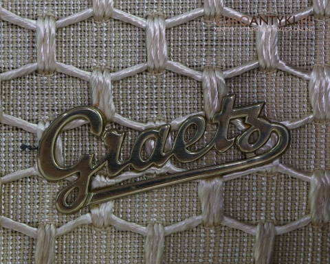 logo Graetz z bliska