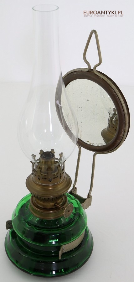 vintage lampa naftowa z historią