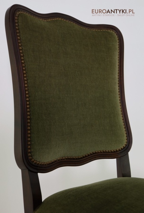 krzesła antyczne z wyprofilowanym oparciem