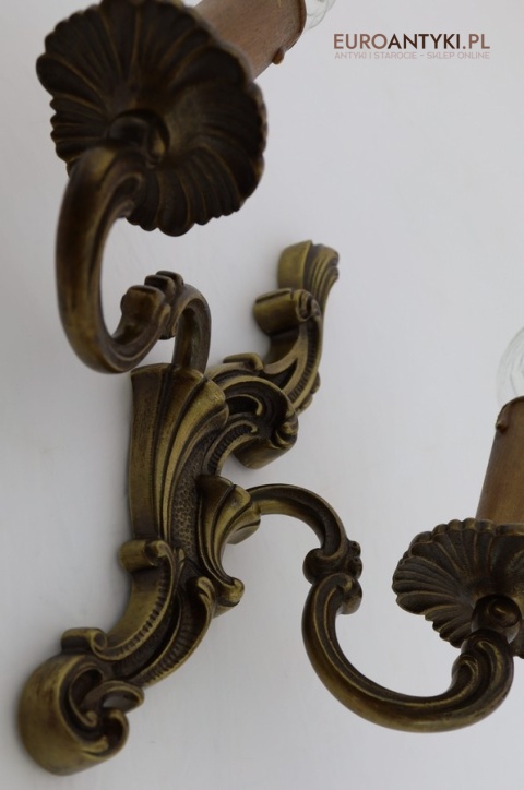 dekoracyjne kinkiety mosiężne