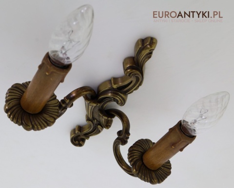 starodawne kinkiety mosiężne