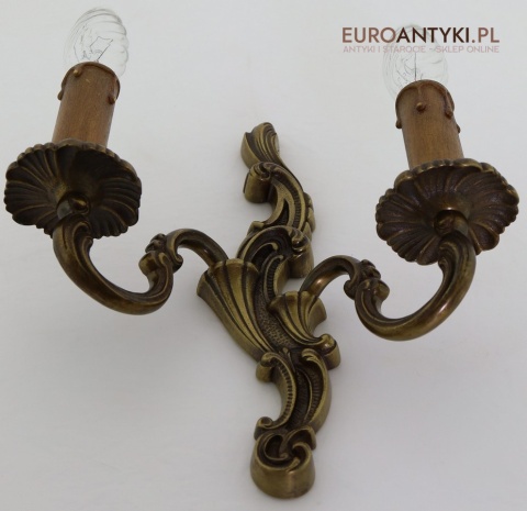 kinkiety w stylu barokowym