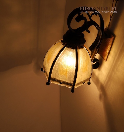 kinkiety rustykalne do kawiarni