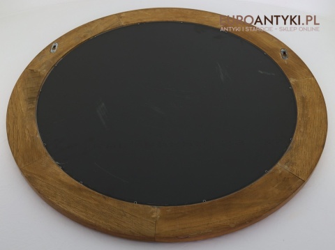 Stylowe lustro w masywnej ramie z litego drewna – klasyka w eleganckim wydaniu