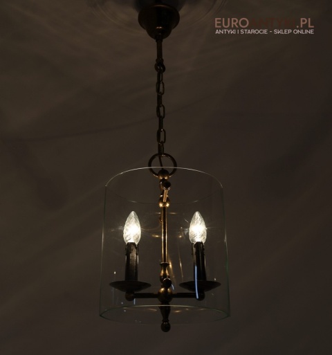 owalna elegancka lampa retro do salonu