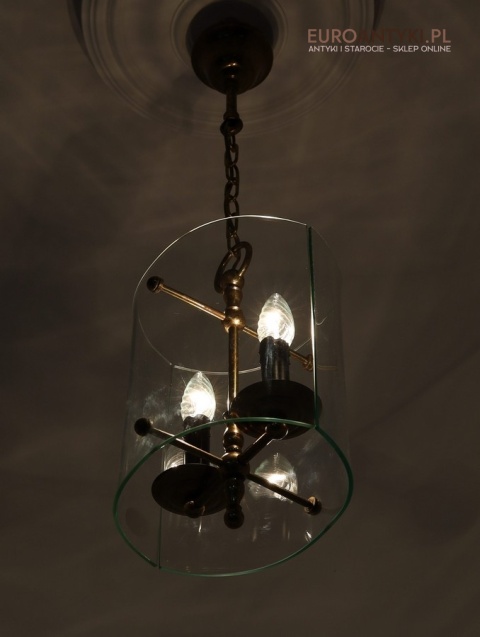 sufitowa lampa z grubego szkła i mosiądzu