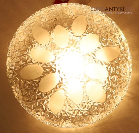 plafon z grubego szkła retro