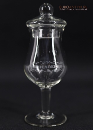 Zestaw kieliszków Schladerer z dekielkami – idealny do degustacji alkoholu