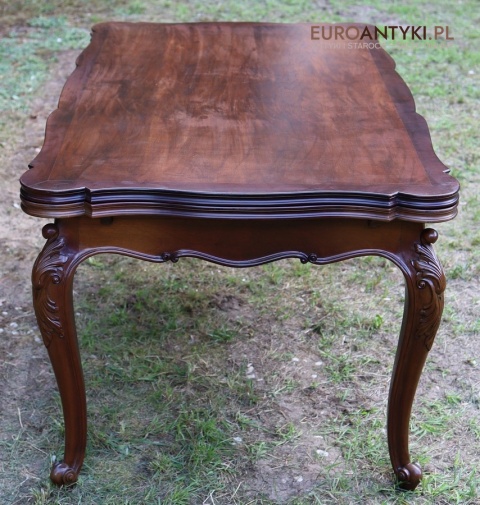 stół Ludwik XV z giętymi nogami