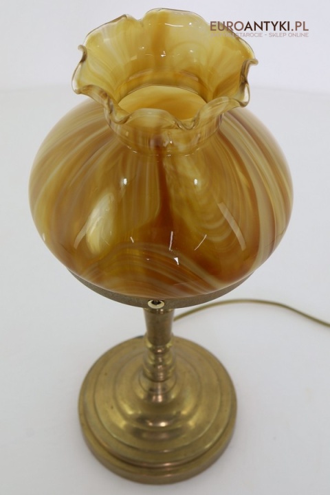 lampka stołowa z bursztynowym kloszem retro