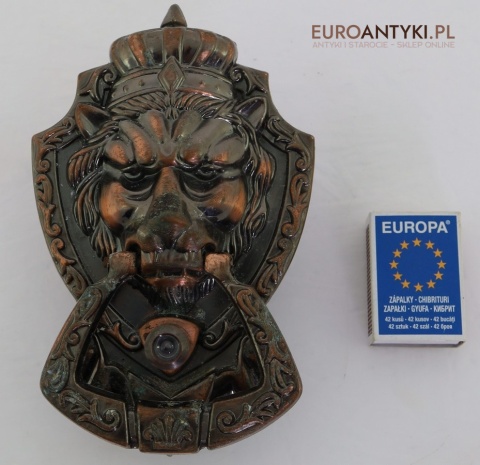 zamkowa kołatka z wizjerem francuska