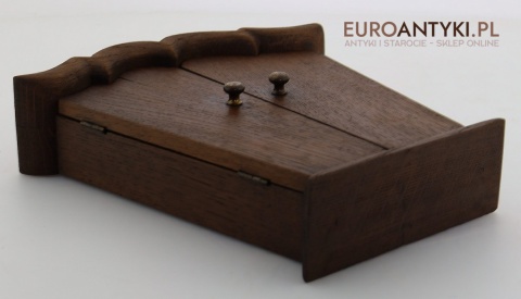 zabytkowa skrzynka na klucze lite drewno