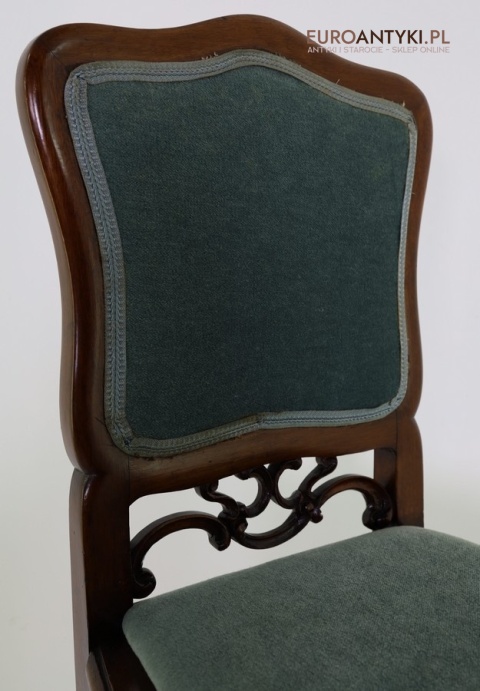 stylowe krzesło retro z tapicerką welurową