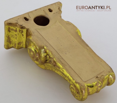 Antyczne wsporniki ścienne retro – złocone dekoracje vintage z motywami roślinnymi