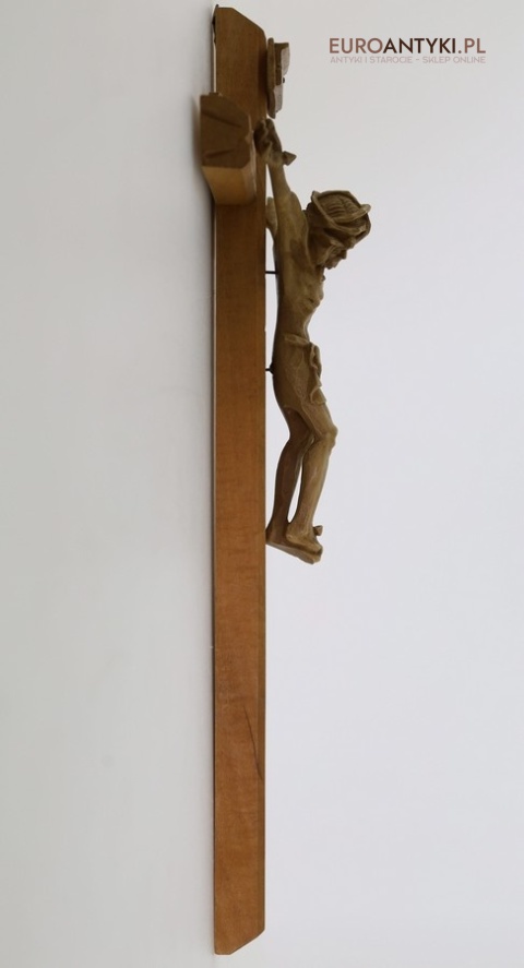 piękny drewniany krucyfiks retro