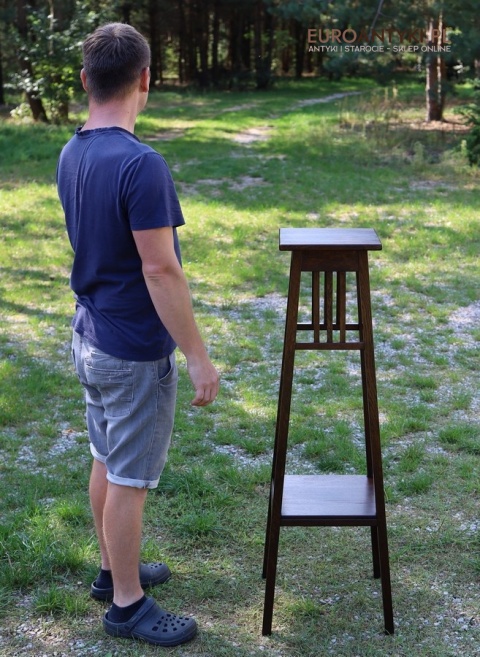 wysoki drewniany kwietnik vintage lata 20