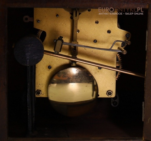 elegancki zegar kominkowy vintage