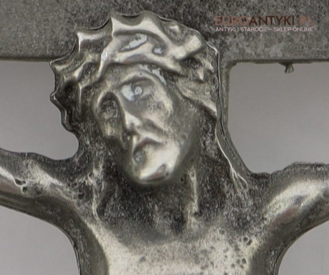 Aspersorium z jezusem chrystusem srebrnym