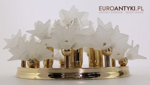 szklane kwiatki plafon z dawnych lat