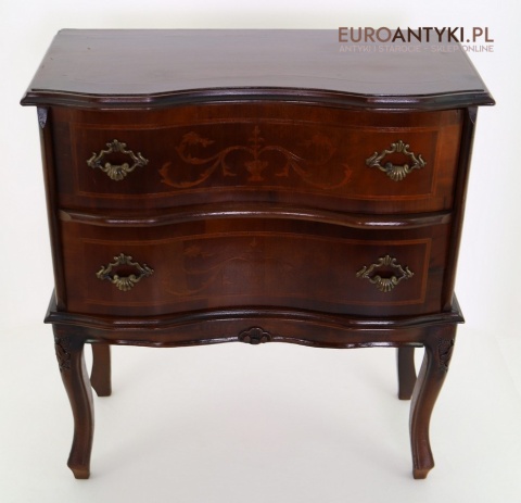 mała komoda antyczna z intarsjami