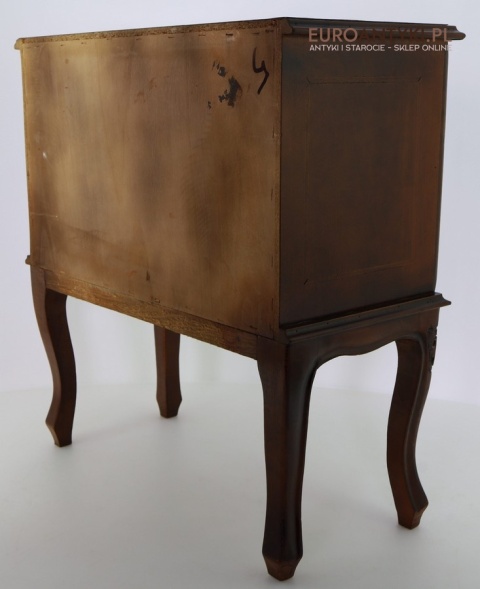 klasyczna komoda francuska