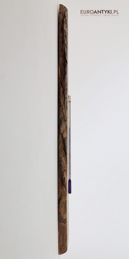 drewniany termometr z korą