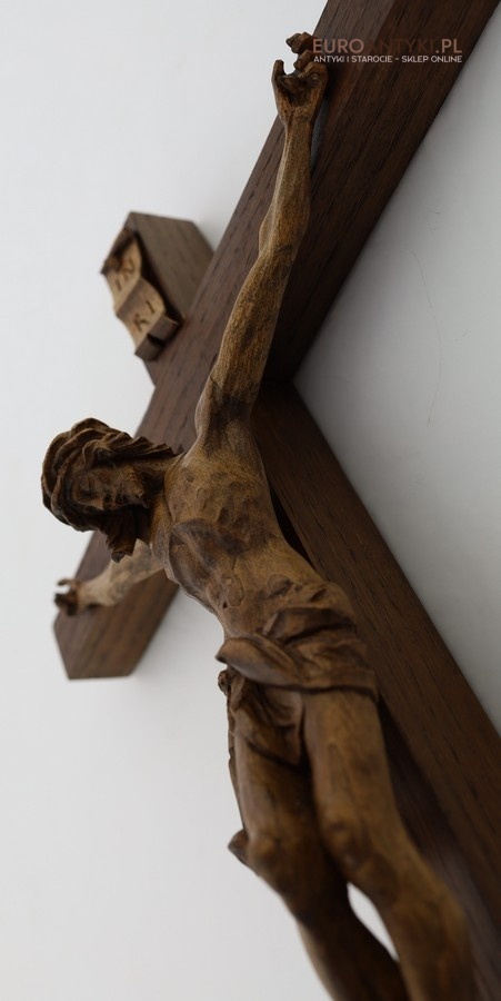 krzyż drewniany warsztat dominikus zwink