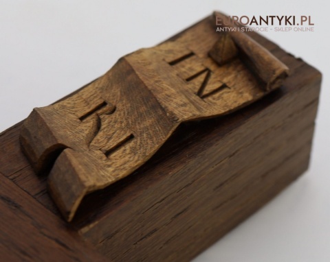 inri antyczne symbole