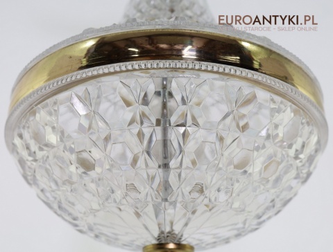 stylowe oświetlenie pałacowe z kryształu