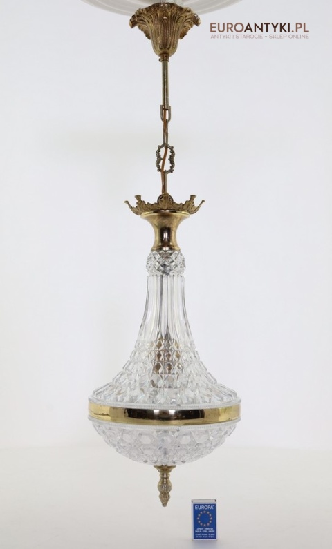 pałacowy zwis z grubego kryształu
