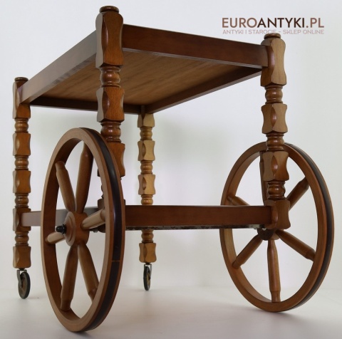 unikatowy barek retro na butelki z alkoholem