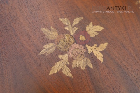 stolik salonowy neorenesansowy retro