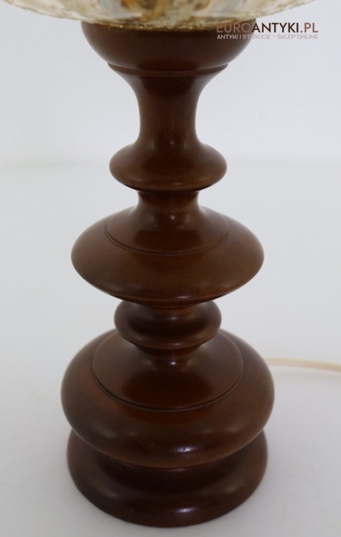 drewniana lampa rustykalna