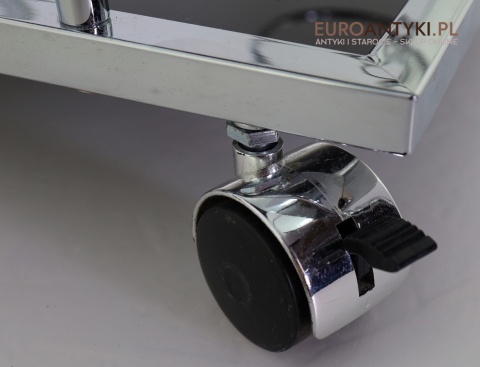 Stylowy barek retro modernistyczny – Mid-Century + Space Age