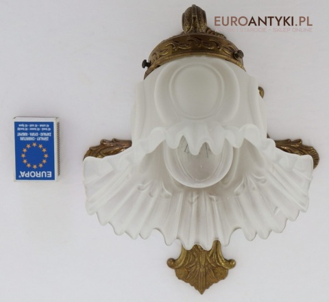 kinkiet rokokowy ze szklanym kloszem