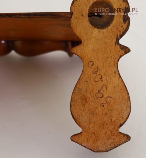 Trzy półki retro z litego drewna – styl rustykalny do góralskiej i wiejskiej chaty