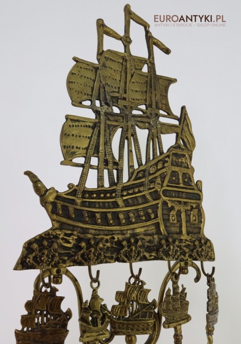 galeon stojak z narzędziami do czyszczenia kominka