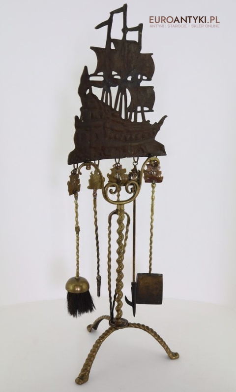 antyk marynistyczny stojak kominkowy z żaglowcem