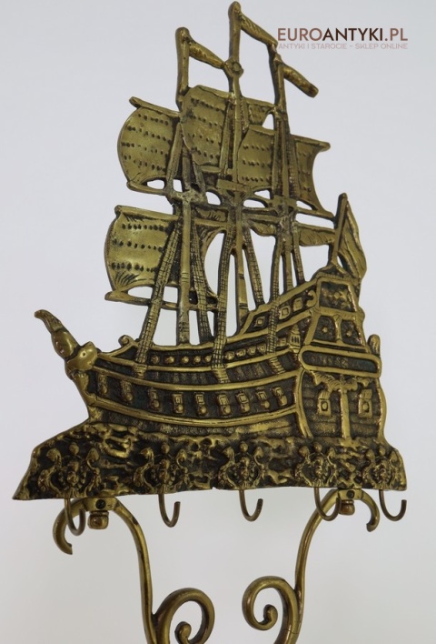 duży galeon mosiężny dekoracyjny stojak na narzędzia kominkowe