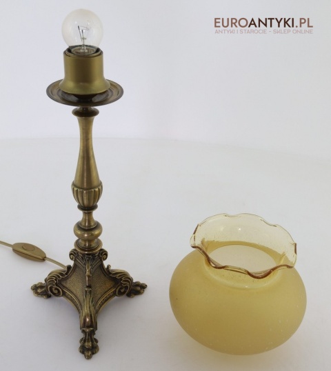 stylowa lampka barokowa z epoki