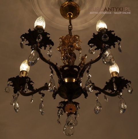 kryształowy żyrandol antyczny