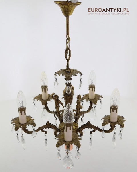 dekoracyjny żyrandol barokowy z epoki