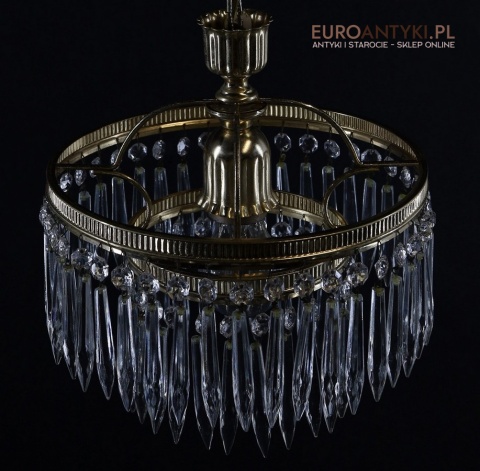 okrągły ozdobny żyrandol z kryształkami vintage