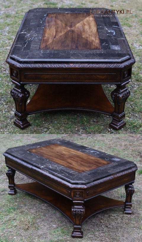 kawowy stolik z czarnym marmurem